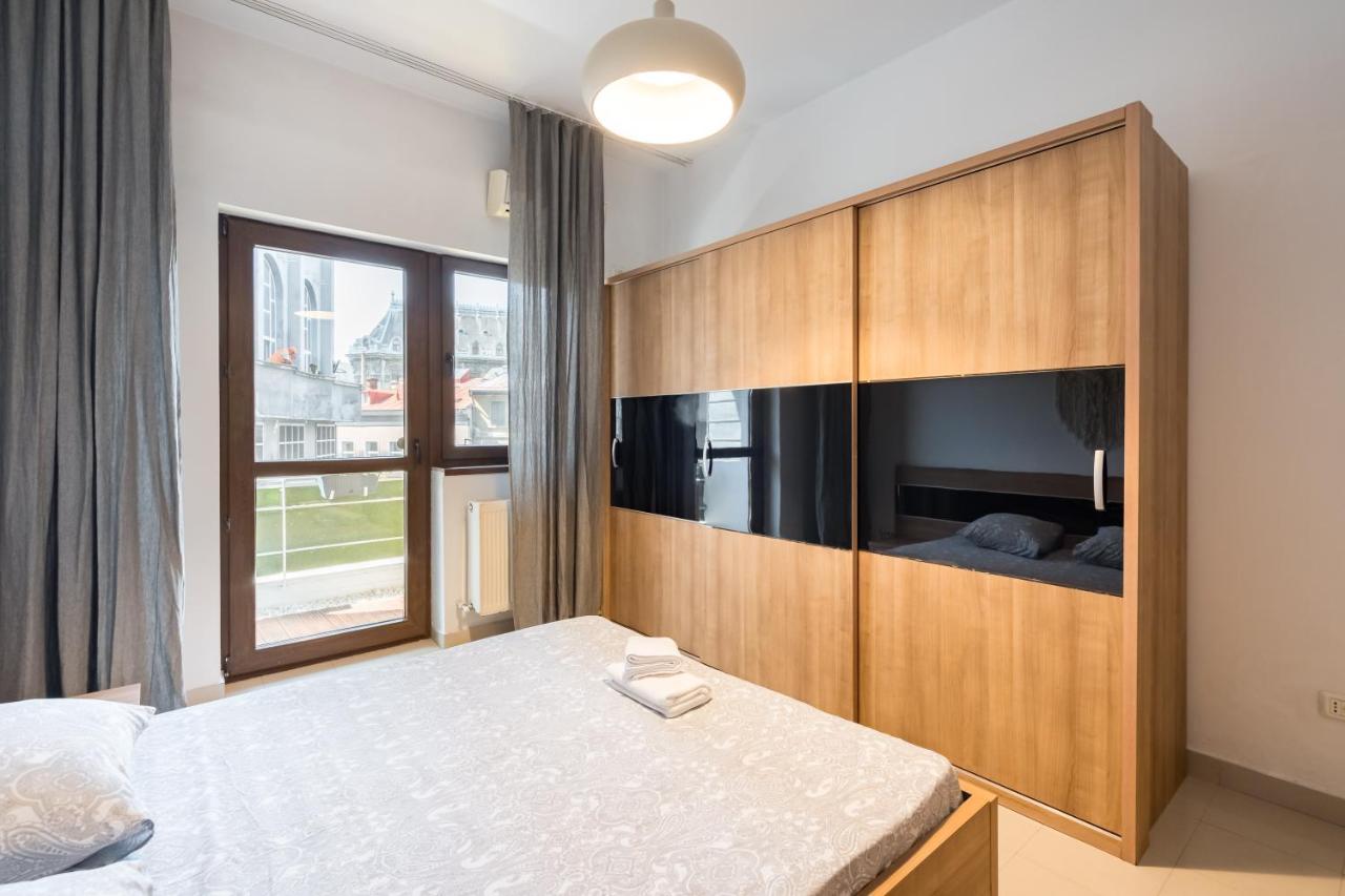 Modern & Spacious Apartment - Prime Location Near Bucharest'S Old Town Luaran gambar